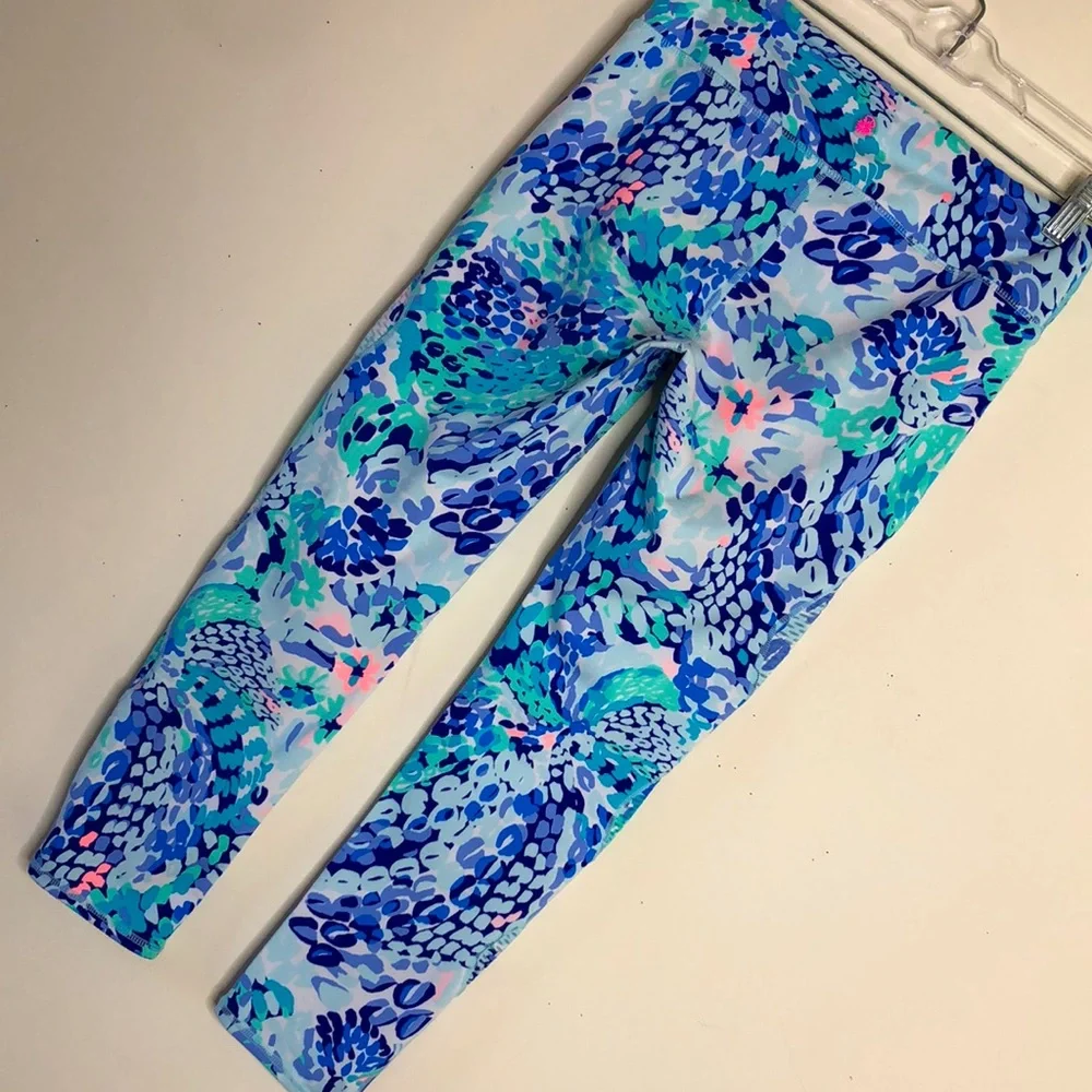 Lilly Pulitzer Blue Multi Coral Reef Print Leggings - Picture 2 of 11